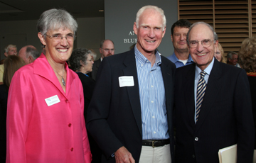 NRCM Executive Director Lisa Pohlmann and Environmental Award Winner Brownie Carson with Senator Mitchell before the start of the annual meeting.
