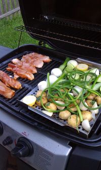 Fresh veggies from the Brunswick farmer's market made for a delicious dinner.