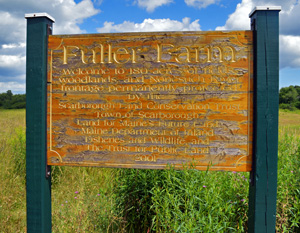 Fuller Farm sign