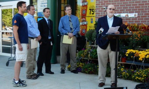 Tom Tietenberg speaking at RGGI presser