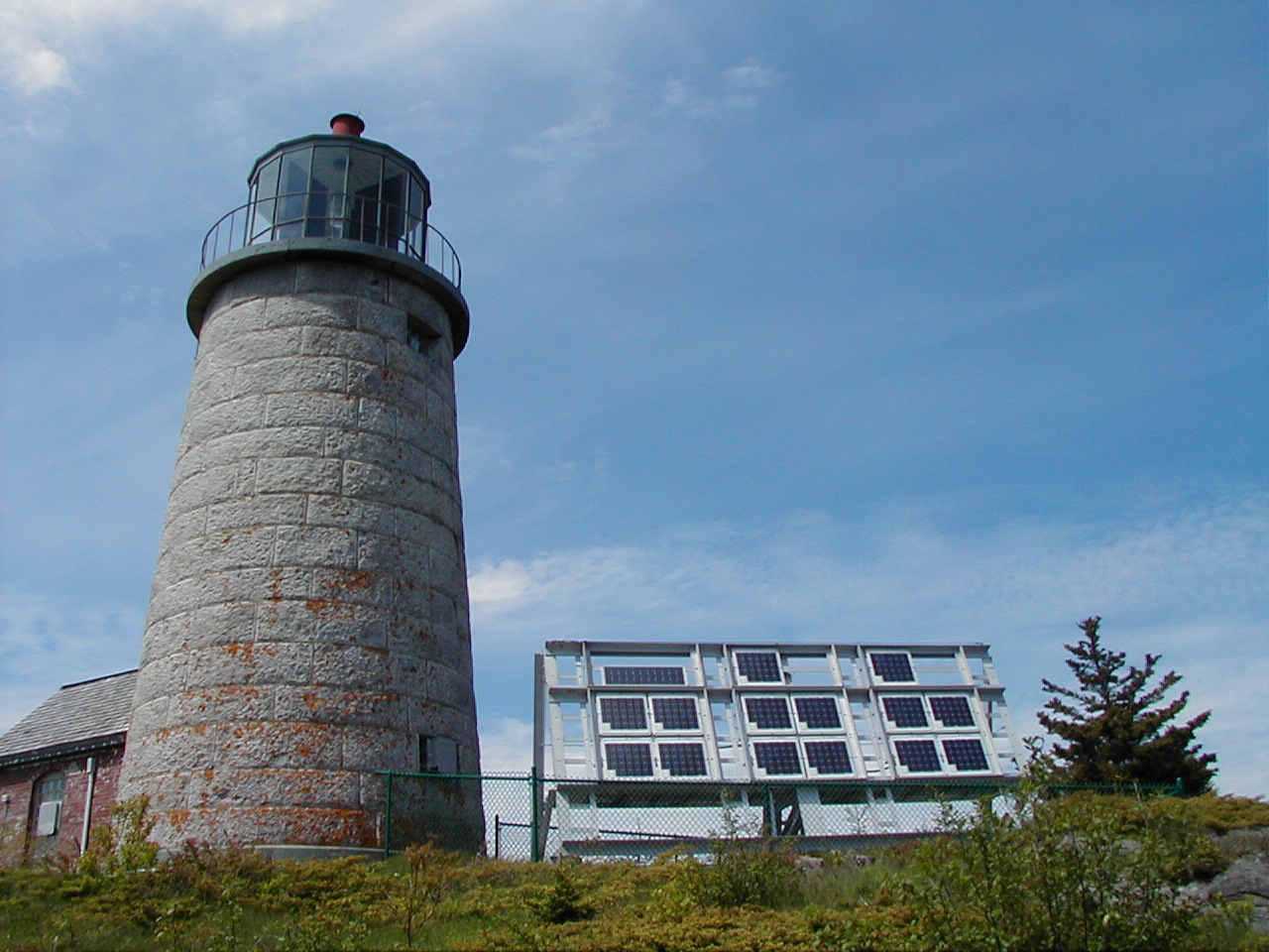 Jeff Wells photo of lighthouse and solar