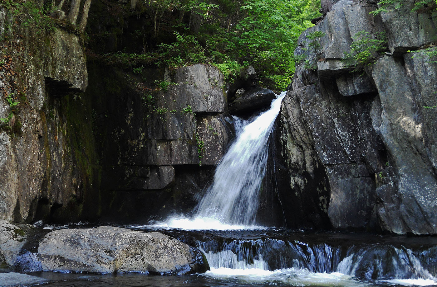 Gulf Hagas waterfall