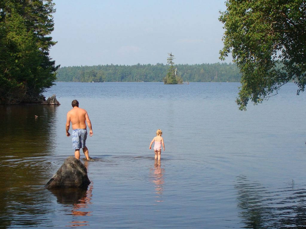 Lily-Bay-152 father and daughter at Lily Bay