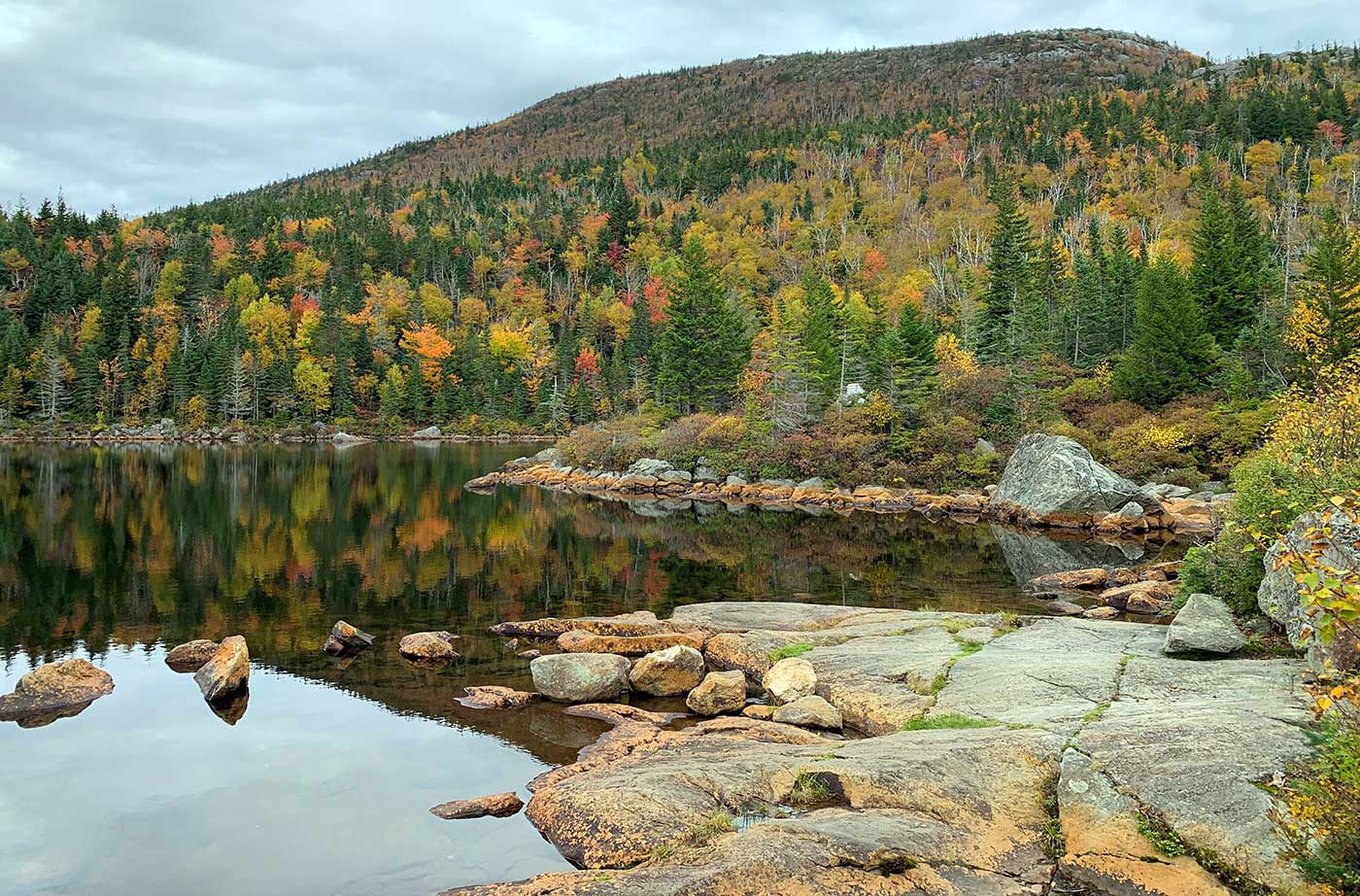 Tumbledown Mountain pond and fall foliage