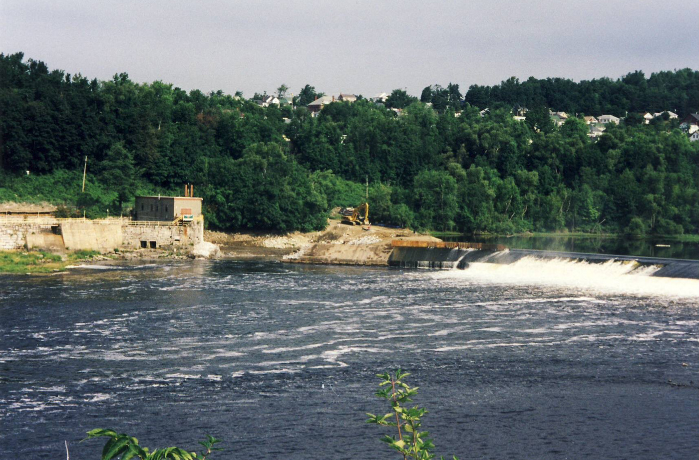 Edwards Dam breaching on Kennebec River 1999